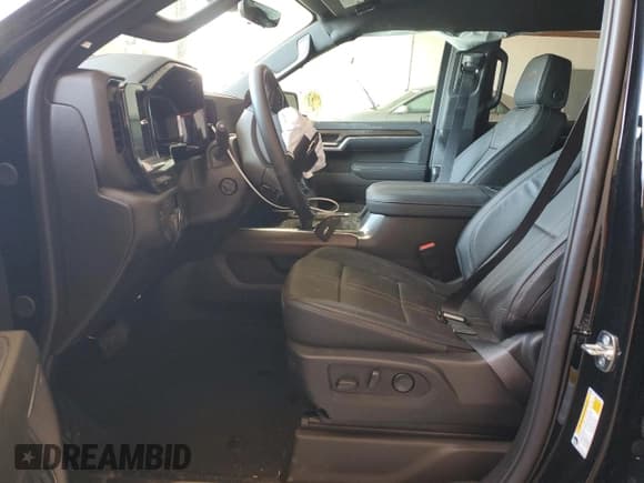 ✅ 2025 Chevrolet Silverado 1500 • VIN: 1GCUKJED4SZ158823 • Лот: 46321055. Опубликован ранее на Copart с пробегом 2 556 миль. Бесплатный доступ к архиву аукционных продаж из США и подробный отчёт об истории автомобиля на DreamBid. Изображение 7.