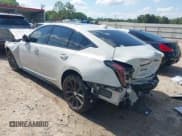 ✅ 2023 Cadillac CT5-V • VIN: 1G6DR5RW7P0120242 • Lot: 42221568. Wystawiony na IAAI z przebiegiem 49 994 mil. Bezpłatny archiwum sprzedaży aukcyjnych z USA i szczegółowy raport historii pojazdu na DreamBid. Zdjęcie 3.