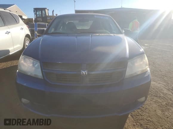 ✅ 2009 Dodge Avenger SE • VIN: 1B3LC46B29N565999 • Лот: 86887054. Опубликован ранее на Copart с пробегом 159 046 миль. Бесплатный доступ к архиву аукционных продаж из США и подробный отчёт об истории автомобиля на DreamBid. Изображение 5.