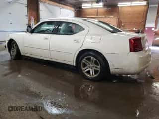 2008 Dodge Charger Police with VIN 2B3LA43H98H239994, listed as a Copart auction lot 76195534 with 185,756 mi miles and Salvage title. Bid and sale history available at DreamBid. Image 2.