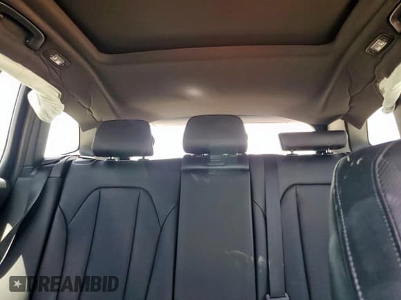 ✅ 2023 BMW X3 sDrive30i • VIN: 5UX43DP01P9P29585 • Lot: 65925245. Wystawiony na Copart z przebiegiem 52 955 mil. Bezpłatny archiwum sprzedaży aukcyjnych z USA i szczegółowy raport historii pojazdu na DreamBid. Zdjęcie 10.