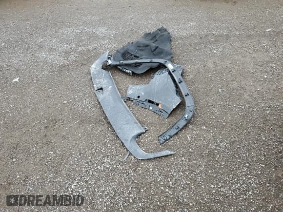 ✅ 2025 Jeep Grand Cherokee Limited • VIN: 1C4RJKBG8S8683449 • Lot: 81238795. Wystawiony na Copart z przebiegiem 8 990 mil. Bezpłatny archiwum sprzedaży aukcyjnych z USA i szczegółowy raport historii pojazdu na DreamBid. Zdjęcie 13.