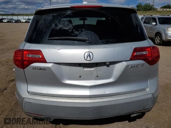 ✅ 2007 Acura MDX Technology • VIN: 2HNYD284X7H520023 • Лот: 84647315. Опубликован ранее на Copart с пробегом 215 952 миль. Бесплатный доступ к архиву аукционных продаж из США и подробный отчёт об истории автомобиля на DreamBid. Изображение 6.