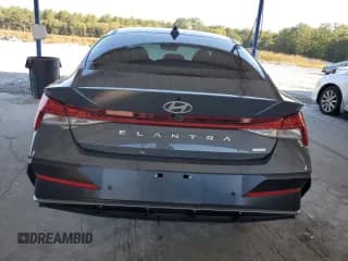 ✅ 2024 Hyundai Elantra Limited • VIN: KMHLN4DJXRU102609 • Lot: 83955645. Listed on Copart with 17,091 mi. Free auction sales archive from the USA and detailed vehicle history report at DreamBid. Image 6.