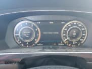 ✅ 2018 Volkswagen Tiguan SEL Premium • VIN: 3VV4B7AX1JM002422 • Лот: 82665755. Опубликован ранее на Copart с пробегом 74 183 миль. Бесплатный доступ к архиву аукционных продаж из США и подробный отчёт об истории автомобиля на DreamBid. Изображение 9.