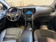 ✅ 2014 Hyundai Santa Fe Limited • VIN: KM8SRDHF3EU078721 • Лот: 92877755. Опубликован ранее на Copart с пробегом 146 659 миль. Бесплатный доступ к архиву аукционных продаж из США и подробный отчёт об истории автомобиля на DreamBid. Изображение 9.