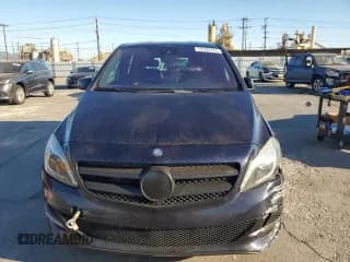 ✅ 2017 Mercedes-Benz B B 250e • VIN: WDDVP9AB5HJ012422 • Лот: 73183153. Опубликован ранее на Copart с пробегом 81 981 миль. Бесплатный доступ к архиву аукционных продаж из США и подробный отчёт об истории автомобиля на DreamBid. Изображение 5.