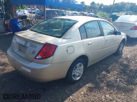 2004 Saturn ION ION 2 z VIN 1G8AJ52F44Z182846, wystawiony jako IAAI lot #42689006 z przebiegiem 98 282 mil mil oraz . Historia ofert i sprzedaży dostępna na DreamBid. Obrazek 4.