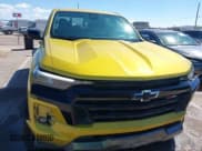 ✅ 2023 Chevrolet Colorado 4WD Z71 • VIN: 1GCPTDEK5P1219693 • Lot: 43332898. Listed on IAAI with 81,012 mi. Free auction sales archive from the USA and detailed vehicle history report at DreamBid. Image 12.