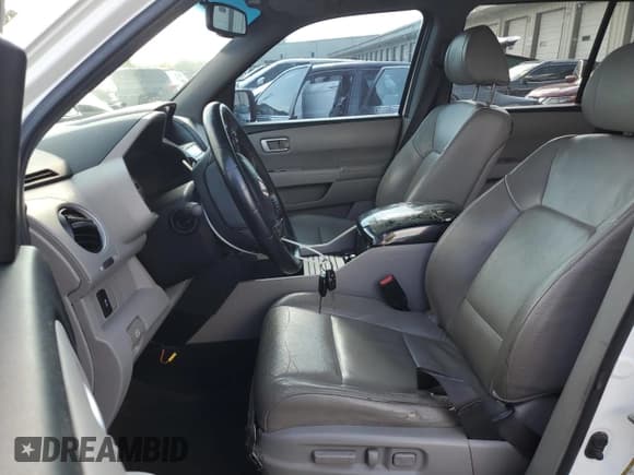 ✅ 2012 Honda Pilot EX-L • VIN: 5FNYF4H56CB004682 • Lot: 84647425. Wystawiony na Copart z przebiegiem 227 125 mil. Bezpłatny archiwum sprzedaży aukcyjnych z USA i szczegółowy raport historii pojazdu na DreamBid. Zdjęcie 7.