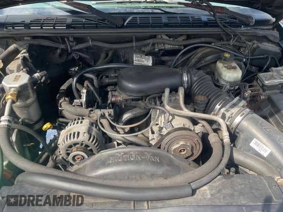 2003 Chevrolet Blazer LS z VIN 1GNCT18X83K175026, wystawiony jako Copart lot #64382535 z przebiegiem 200 297 mil mil oraz Czysty tytuł • Clean title. Historia ofert i sprzedaży dostępna na DreamBid. Obrazek 7.