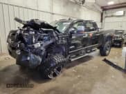 ✅ 2015 Chevrolet Silverado 2500HD High Country • VIN: 1GC1KXE83FF638092 • Лот: 92230045. Опубликован ранее на Copart с пробегом Не указан. Бесплатный доступ к архиву аукционных продаж из США и подробный отчёт об истории автомобиля на DreamBid. Изображение 1.