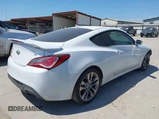 ✅ 2015 Hyundai Genesis Coupe Ultimate • VIN: KMHHU6KJ0FU125576 • Lot: 42457813. Wystawiony na IAAI z przebiegiem 125 000 mil. Bezpłatny archiwum sprzedaży aukcyjnych z USA i szczegółowy raport historii pojazdu na DreamBid. Zdjęcie 4.