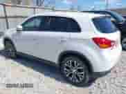 2016 Mitsubishi Outlander SE with VIN JA4AP3AW7GZ041584, listed as a IAAI auction lot 41911773 with 142,771 mi miles and . Bid and sale history available at DreamBid. Image 3.