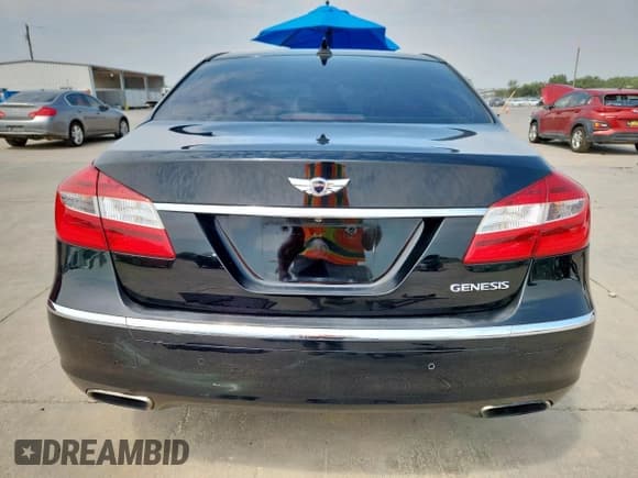 ✅ 2012 Hyundai Genesis 3.8L • VIN: KMHGC4DD0CU200735 • Лот: 70195395. Опубликован ранее на Copart с пробегом 124 954 миль. Бесплатный доступ к архиву аукционных продаж из США и подробный отчёт об истории автомобиля на DreamBid. Изображение 6.