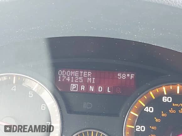 2008 Saturn Outlook XR with VIN 5GZEV23798J186136, listed as a IAAI auction lot 43406941 with 174,125 mi miles and . Bid and sale history available at DreamBid. Image 15.