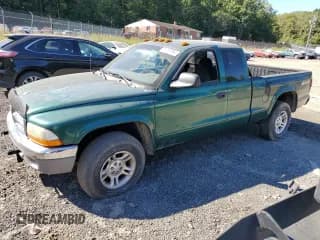 ✅ 2003 Dodge Dakota • VIN: 1D7HG42X63S185539 • Lot: 73720794. Wystawiony na Copart z przebiegiem Nie podano. Bezpłatny archiwum sprzedaży aukcyjnych z USA i szczegółowy raport historii pojazdu na DreamBid. Zdjęcie 1.