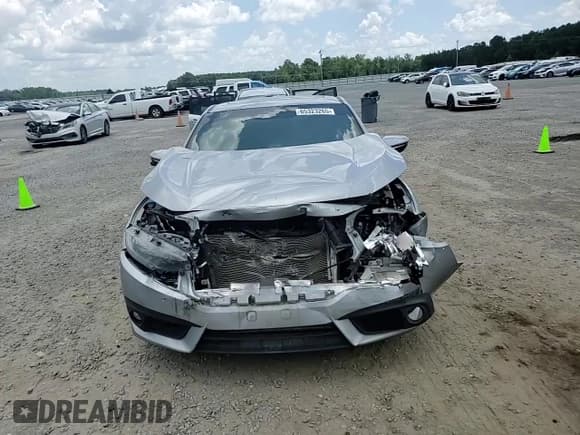 ✅ 2018 Honda Civic Touring • VIN: 2HGFC3B96JH356031 • Лот: 65323265. Опубликован ранее на Copart с пробегом 59 198 миль. Бесплатный доступ к архиву аукционных продаж из США и подробный отчёт об истории автомобиля на DreamBid. Изображение 13.