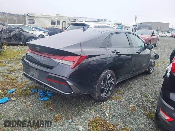 2024 Hyundai Elantra SEL с VIN KMHLM4DG3RU847600, выставлен на аукционе Copart как лот 87063885 с пробегом 47 102 миль миль и Списание • Salvage title. История ставок и продаж доступна на DreamBid. Изображение 3.