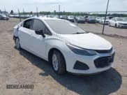 ✅ 2019 Chevrolet Cruze LT • VIN: 1G1BE5SM9K7118039 • Lot: 43106145. Listed on IAAI with Not provided. Free auction sales archive from the USA and detailed vehicle history report at DreamBid. Image 1.