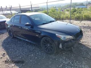 ✅ 2006 BMW 5 Series M5 • VIN: WBSNB93516B581445 • Lot: 42568088. Wystawiony na IAAI z przebiegiem 115 970 mil. Bezpłatny archiwum sprzedaży aukcyjnych z USA i szczegółowy raport historii pojazdu na DreamBid. Zdjęcie 1.