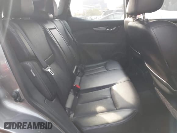 ✅ 2022 Nissan Rogue SL • VIN: JN1BJ1CV1NW349114 • Lot: 41212466. Wystawiony na IAAI z przebiegiem 42 573 mil. Bezpłatny archiwum sprzedaży aukcyjnych z USA i szczegółowy raport historii pojazdu na DreamBid. Zdjęcie 8.