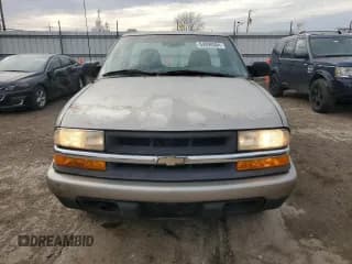 ✅ 2000 Chevrolet S-10 LS • VIN: 1GCCS1449YK139666 • Лот: 84090504. Опубликован ранее на Copart с пробегом 136 652 миль. Бесплатный доступ к архиву аукционных продаж из США и подробный отчёт об истории автомобиля на DreamBid. Изображение 5.