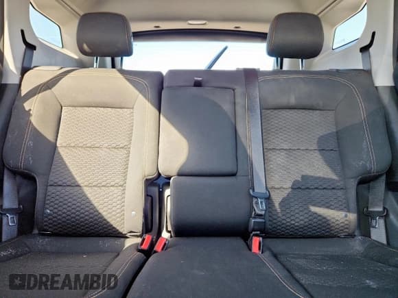 ✅ 2019 GMC Terrain SLE • VIN: 3GKALMEV4KL328152 • Lot: 90516155. Wystawiony na Copart z przebiegiem 32 912 mil. Bezpłatny archiwum sprzedaży aukcyjnych z USA i szczegółowy raport historii pojazdu na DreamBid. Zdjęcie 10.