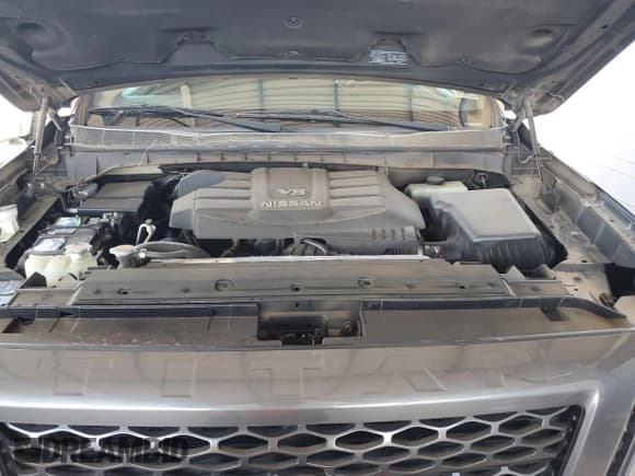 ✅ 2019 Nissan Titan Pro-4X • VIN: 1N6AA1E5XKN524724 • Lot: 70651195. Wystawiony na Copart z przebiegiem 69 125 mil. Bezpłatny archiwum sprzedaży aukcyjnych z USA i szczegółowy raport historii pojazdu na DreamBid. Zdjęcie 11.