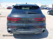 ✅ 2022 Genesis GV70 Sport • VIN: KMUMCDTC2NU014257 • Lot: 41972715. Wystawiony na IAAI z przebiegiem 55 384 mil. Bezpłatny archiwum sprzedaży aukcyjnych z USA i szczegółowy raport historii pojazdu na DreamBid. Zdjęcie 17.