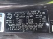 ✅ 2017 Kia Sedona EX • VIN: KNDMC5C11H6257235 • Lot: 41247999. Wystawiony na IAAI z przebiegiem 209 596 mil. Bezpłatny archiwum sprzedaży aukcyjnych z USA i szczegółowy raport historii pojazdu na DreamBid. Zdjęcie 9.