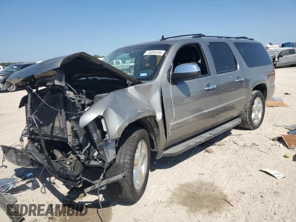 ✅ 2009 Chevrolet Suburban LTZ • VIN: 1GNFC36089R291373 • Lot: 74486244. Wystawiony na Copart z przebiegiem Nie podano. Bezpłatny archiwum sprzedaży aukcyjnych z USA i szczegółowy raport historii pojazdu na DreamBid. Zdjęcie 1.