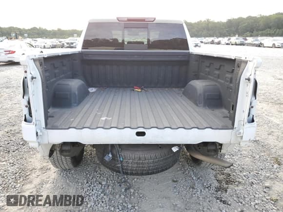 ✅ 2019 Chevrolet Silverado 1500 LTZ • VIN: 1GCUYGED0KZ144127 • Lot: 67528924. Wystawiony na Copart z przebiegiem 95 130 mil. Bezpłatny archiwum sprzedaży aukcyjnych z USA i szczegółowy raport historii pojazdu na DreamBid. Zdjęcie 6.