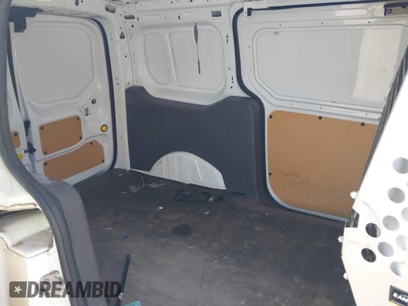 ✅ 2021 Ford Transit Connect XL • VIN: NM0LS7E71M1483016 • Lot: 41867990. Listed on IAAI with 67,357 mi. Free auction sales archive from the USA and detailed vehicle history report at DreamBid. Image 8.