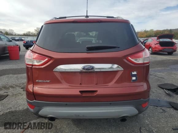 ✅ 2014 Ford Escape Titanium • VIN: 1FMCU0J97EUC57098 • Lot: 90506595. Wystawiony na Copart z przebiegiem 134 361 mil. Bezpłatny archiwum sprzedaży aukcyjnych z USA i szczegółowy raport historii pojazdu na DreamBid. Zdjęcie 6.