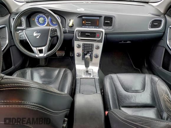 ✅ 2012 Volvo S60 T6 • VIN: YV1902FH3C2111743 • Lot: 96415035. Listed on Copart with 184,533 mi. Free auction sales archive from the USA and detailed vehicle history report at DreamBid. Image 8.