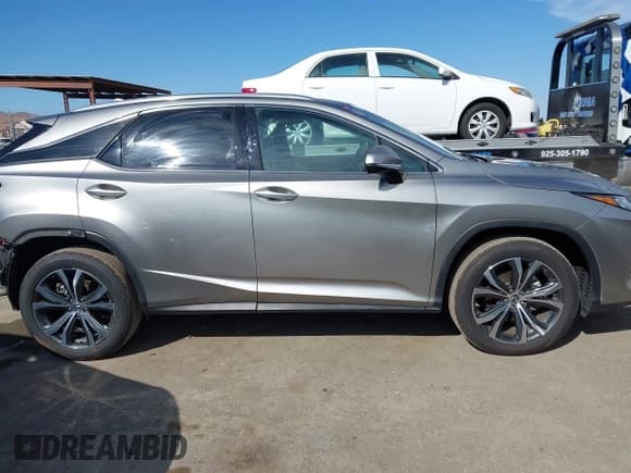 ✅ 2022 Lexus RX 350 • VIN: 2T2HZMAA4NC230155 • Lot: 43126775. Listed on IAAI with 29,586 mi. Free auction sales archive from the USA and detailed vehicle history report at DreamBid. Image 14.
