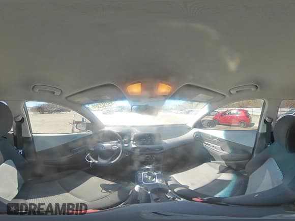 ✅ 2018 Hyundai Kona SEL • VIN: KM8K22AA5JU103510 • Лот: 45893384. Опубликован ранее на Copart с пробегом 92 558 миль. Бесплатный доступ к архиву аукционных продаж из США и подробный отчёт об истории автомобиля на DreamBid. Изображение 14.