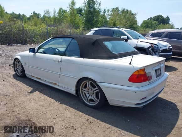 2001 BMW 3 Series 330Ci с VIN WBABS53491EV85712, выставлен на аукционе IAAI как лот 42860573 с пробегом 257 970 миль миль и . История ставок и продаж доступна на DreamBid. Изображение 3.