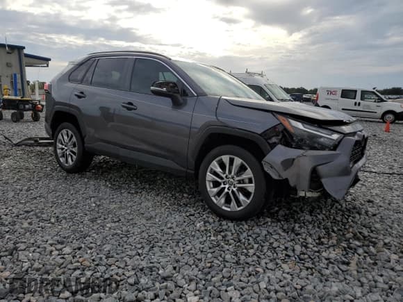 ✅ 2022 Toyota RAV4 XLE Premium • VIN: 2T3C1RFV6NC194698 • Лот: 91489235. Опубликован ранее на Copart с пробегом 26 171 миль. Бесплатный доступ к архиву аукционных продаж из США и подробный отчёт об истории автомобиля на DreamBid. Изображение 4.