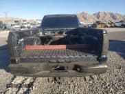 ✅ 2005 GMC Sierra 1500 • VIN: 1GTJC33255F907583 • Lot: 77574284. Wystawiony na Copart z przebiegiem Nie podano. Bezpłatny archiwum sprzedaży aukcyjnych z USA i szczegółowy raport historii pojazdu na DreamBid. Zdjęcie 6.