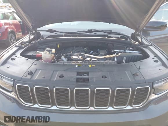 ✅ 2022 Jeep Grand Cherokee Altitude • VIN: 1C4RJJAG7N8630905 • Lot: 42401744. Listed on IAAI with 50,455 mi. Free auction sales archive from the USA and detailed vehicle history report at DreamBid. Image 10.