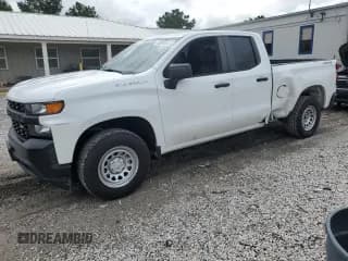 ✅ 2020 Chevrolet Silverado 1500 Work Truck • VIN: 1GCRYAEF6LZ131338 • Lot: 58564655. Wystawiony na Copart z przebiegiem 150 722 mil. Bezpłatny archiwum sprzedaży aukcyjnych z USA i szczegółowy raport historii pojazdu na DreamBid. Zdjęcie 1.