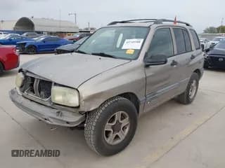 ✅ 2003 Chevrolet Tracker • VIN: 2CNBE13C936919654 • Lot: 43745588. Listed on IAAI with 158,377 mi. Free auction sales archive from the USA and detailed vehicle history report at DreamBid. Image 2.