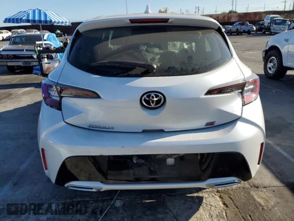 ✅ 2021 Toyota Corolla SE • VIN: JTND4MBE9M3137881 • Lot: 80651435. Wystawiony na Copart z przebiegiem 86 031 mil. Bezpłatny archiwum sprzedaży aukcyjnych z USA i szczegółowy raport historii pojazdu na DreamBid. Zdjęcie 6.