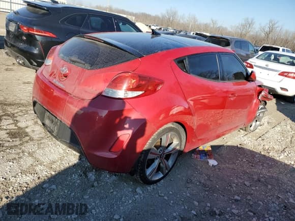 ✅ 2012 Hyundai Veloster w/Gray Int • VIN: KMHTC6AD4CU077195 • Lot: 41647884. Wystawiony na Copart z przebiegiem 141 825 mil. Bezpłatny archiwum sprzedaży aukcyjnych z USA i szczegółowy raport historii pojazdu na DreamBid. Zdjęcie 3.