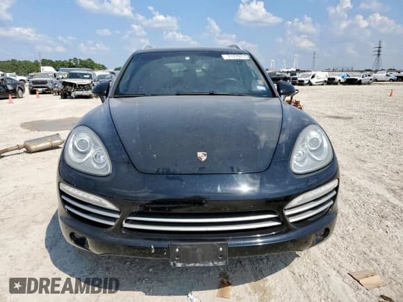 ✅ 2014 Porsche Cayenne Diesel • VIN: WP1AF2A28ELA44721 • Лот: 71779715. Опубликован ранее на Copart с пробегом 164 629 миль. Бесплатный доступ к архиву аукционных продаж из США и подробный отчёт об истории автомобиля на DreamBid. Изображение 5.