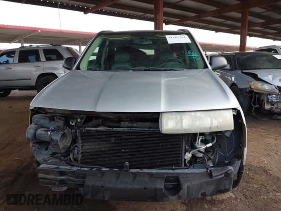 ✅ 2004 Saturn VUE V6 • VIN: 5GZCZ63424S842142 • Lot: 41562303. Wystawiony na IAAI z przebiegiem 178 745 mil. Bezpłatny archiwum sprzedaży aukcyjnych z USA i szczegółowy raport historii pojazdu na DreamBid. Zdjęcie 6.