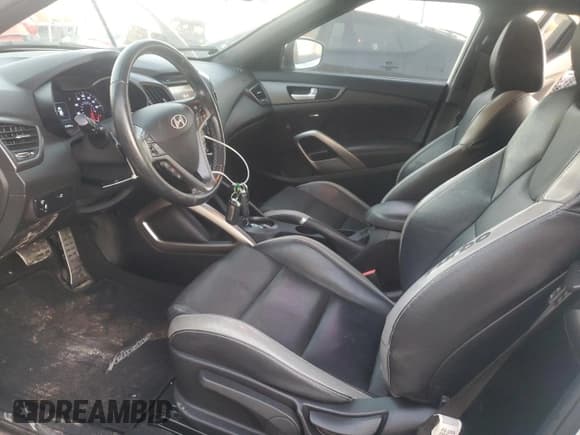 ✅ 2016 Hyundai Veloster Turbo • VIN: KMHTC6AE7GU291614 • Lot: 85368454. Listed on Copart with 174,781 mi. Free auction sales archive from the USA and detailed vehicle history report at DreamBid. Image 7.