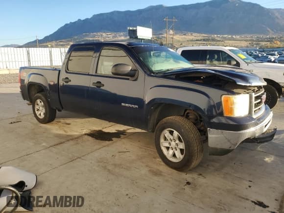 ✅ 2011 GMC Sierra 1500 SLE • VIN: 3GTP2VE36BG186117 • Lot: 90327605. Listed on Copart with 263,345 mi. Free auction sales archive from the USA and detailed vehicle history report at DreamBid. Image 4.